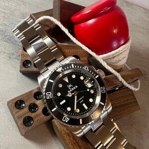 Men's Stainless Steel Dive Watch - Special Edition Barea Watches